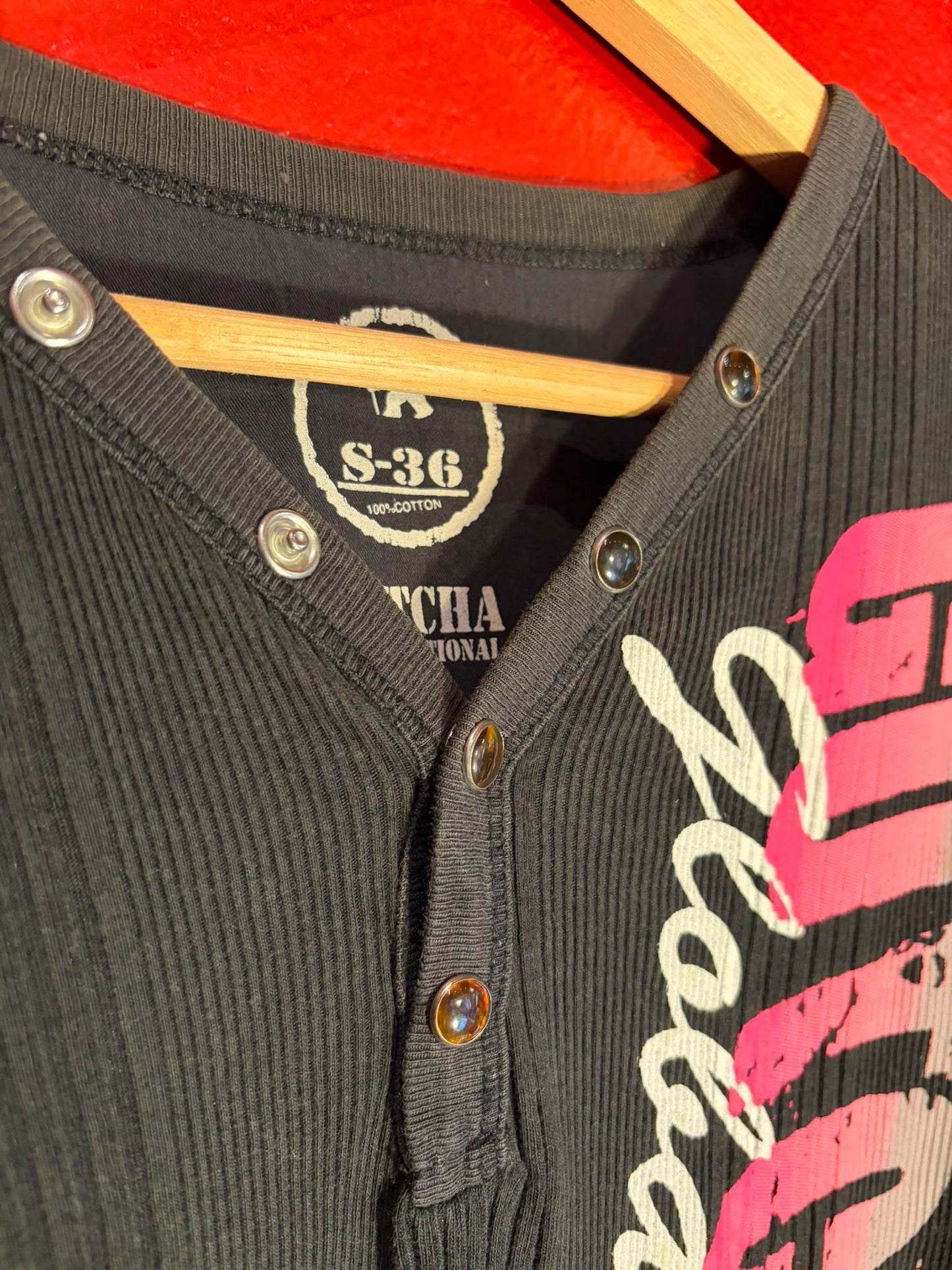 Vintage Gotcha Graphic Ribbed Long Sleeve Henley Top - S (AU 8-10)