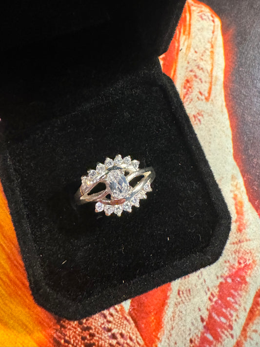 Vintage Cubic Zirconia Cluster Sterling Silver Ring - 925