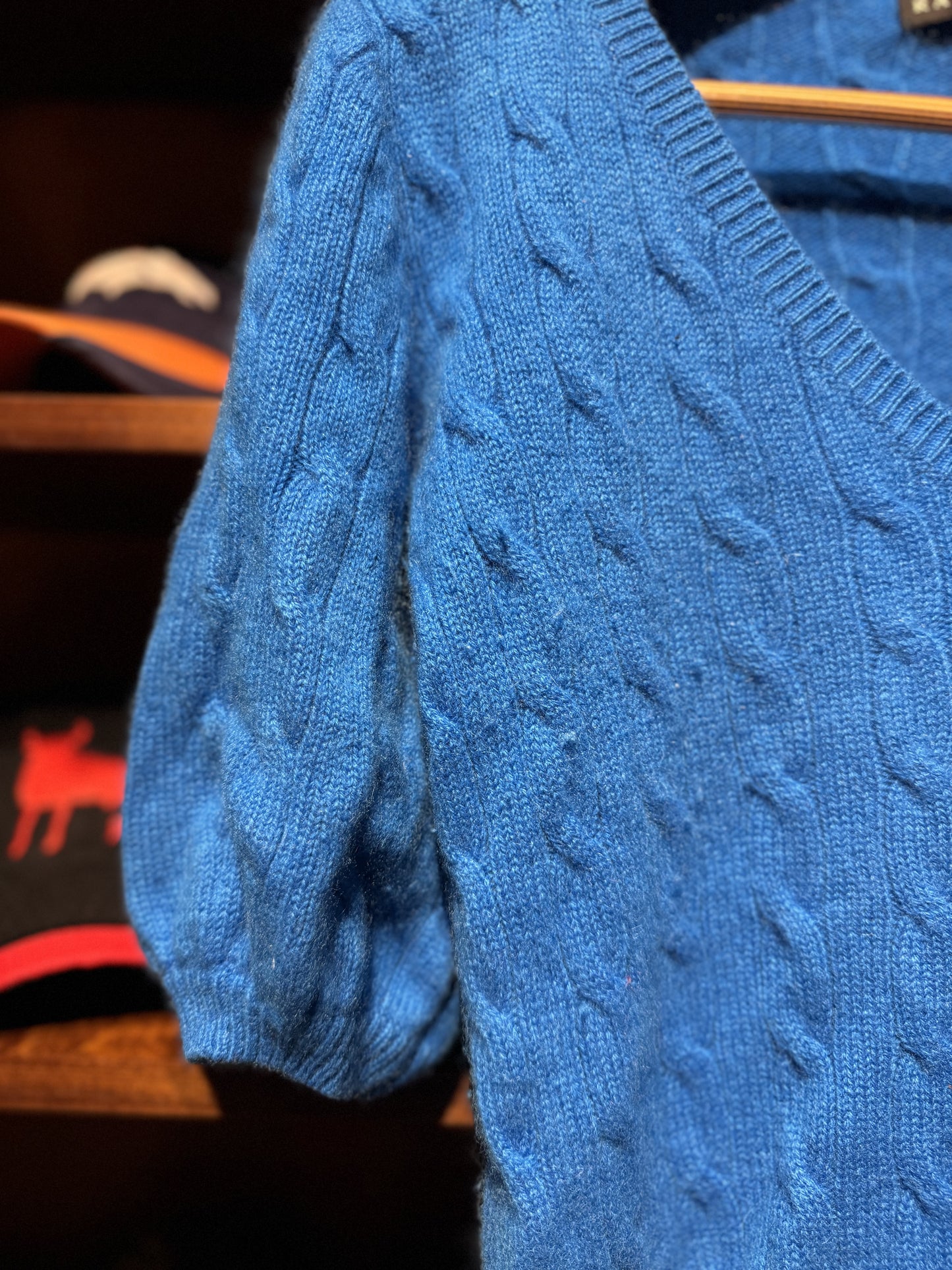 Cashmere Ralph Lauren Blue V-Neck Cable-Knit Sweater [L]