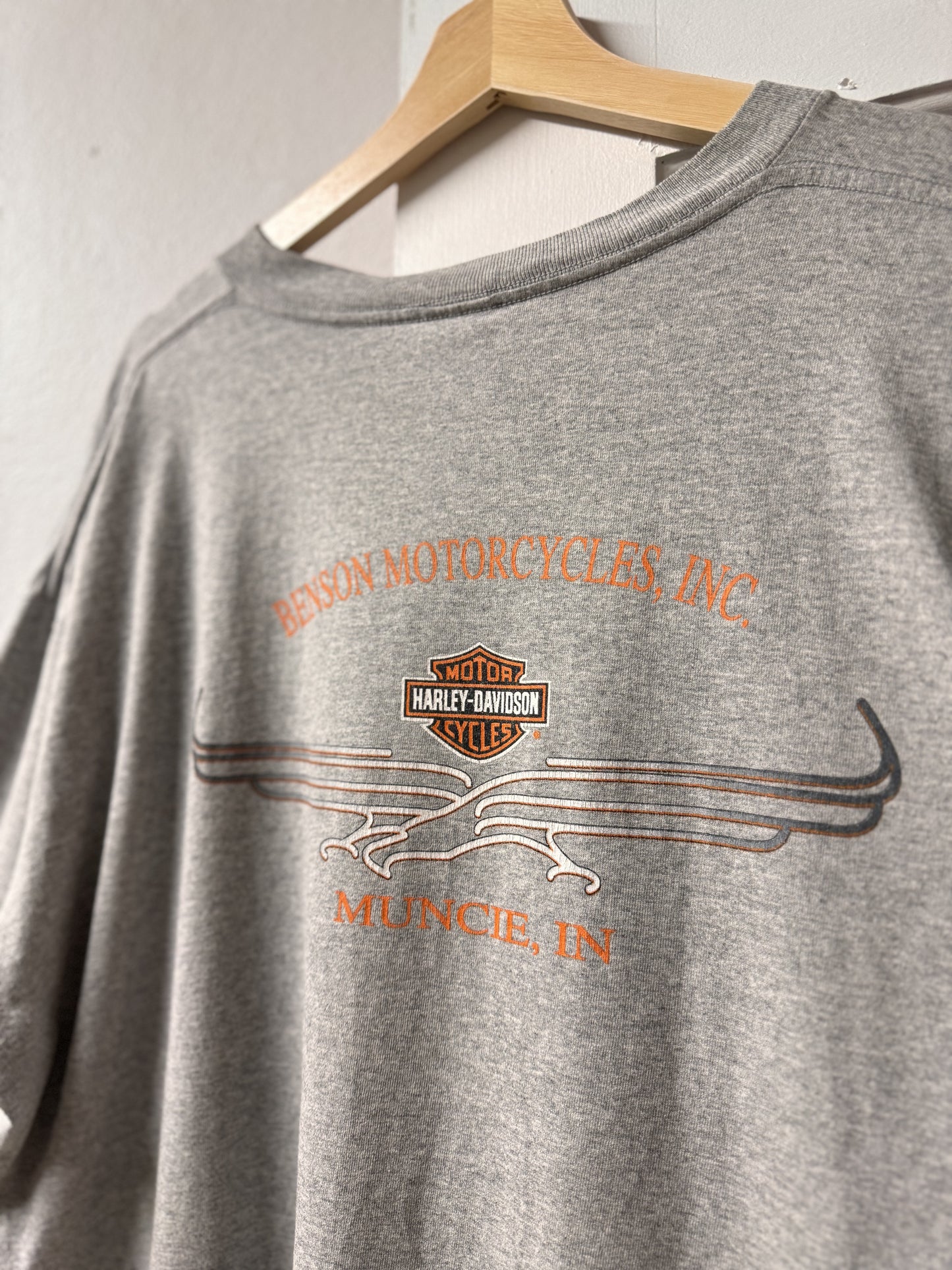 Early 2000s Harley Davidson Muncie ID Graphic Tee / Made in USA [2XL]