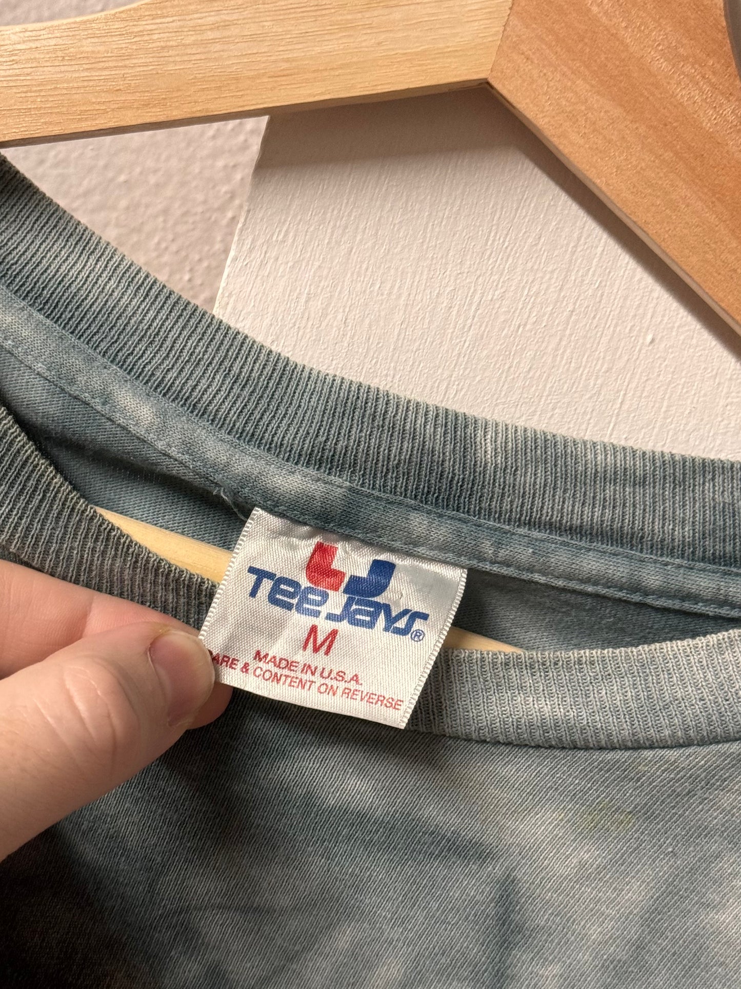 The Mountain Printed Wolf Tee - Made in USA [M]