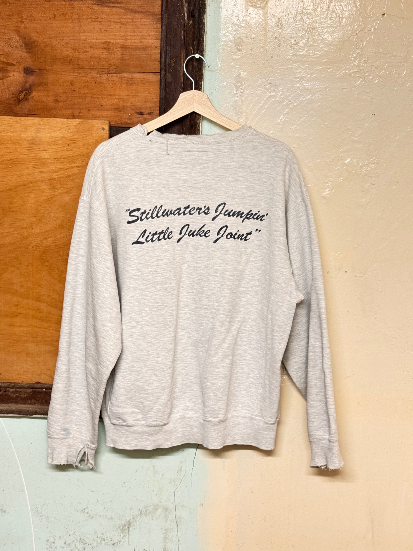 Vintage Eskimo Joe's White Crewneck Sweater [M/L]