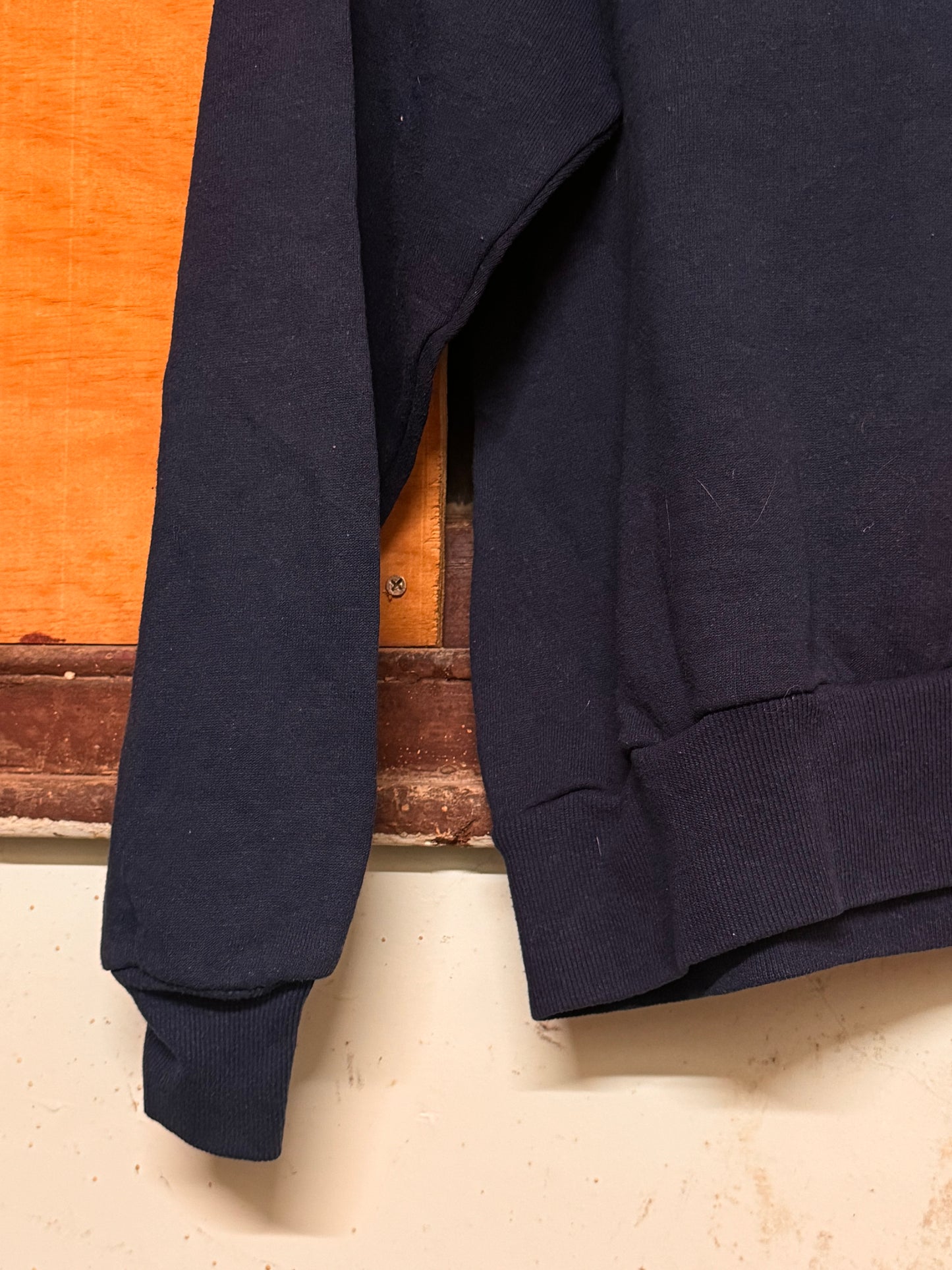 Vintage Lexington Kentucky Navy Blue Crewneck Sweater [L]