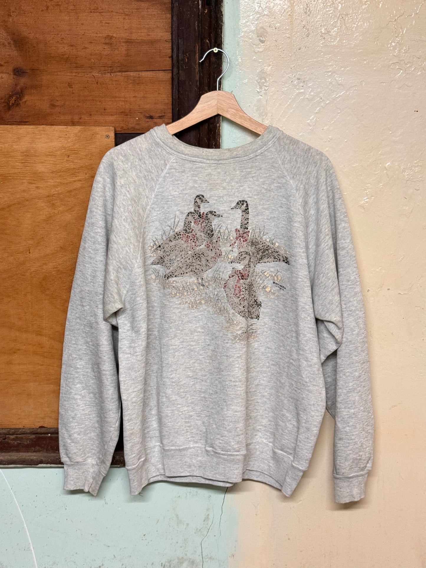 Vintage Grey Crewneck Sweater [L/XL]