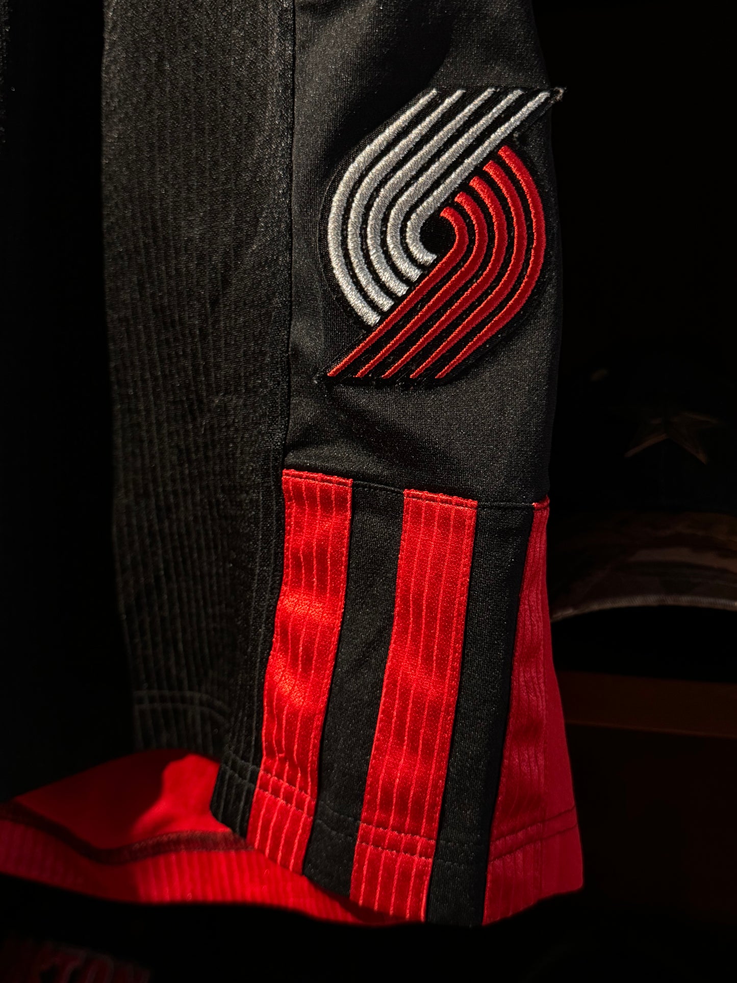 Black/Red Adidas x NBA Basketball Shorts [M]