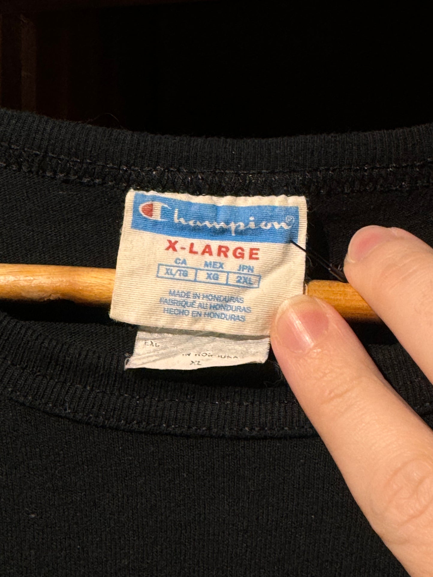 Black Champion Tee [XL]