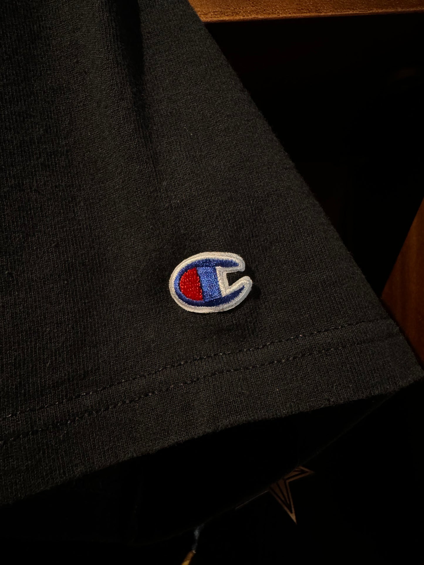 Black & Camo Champion Tee [L]