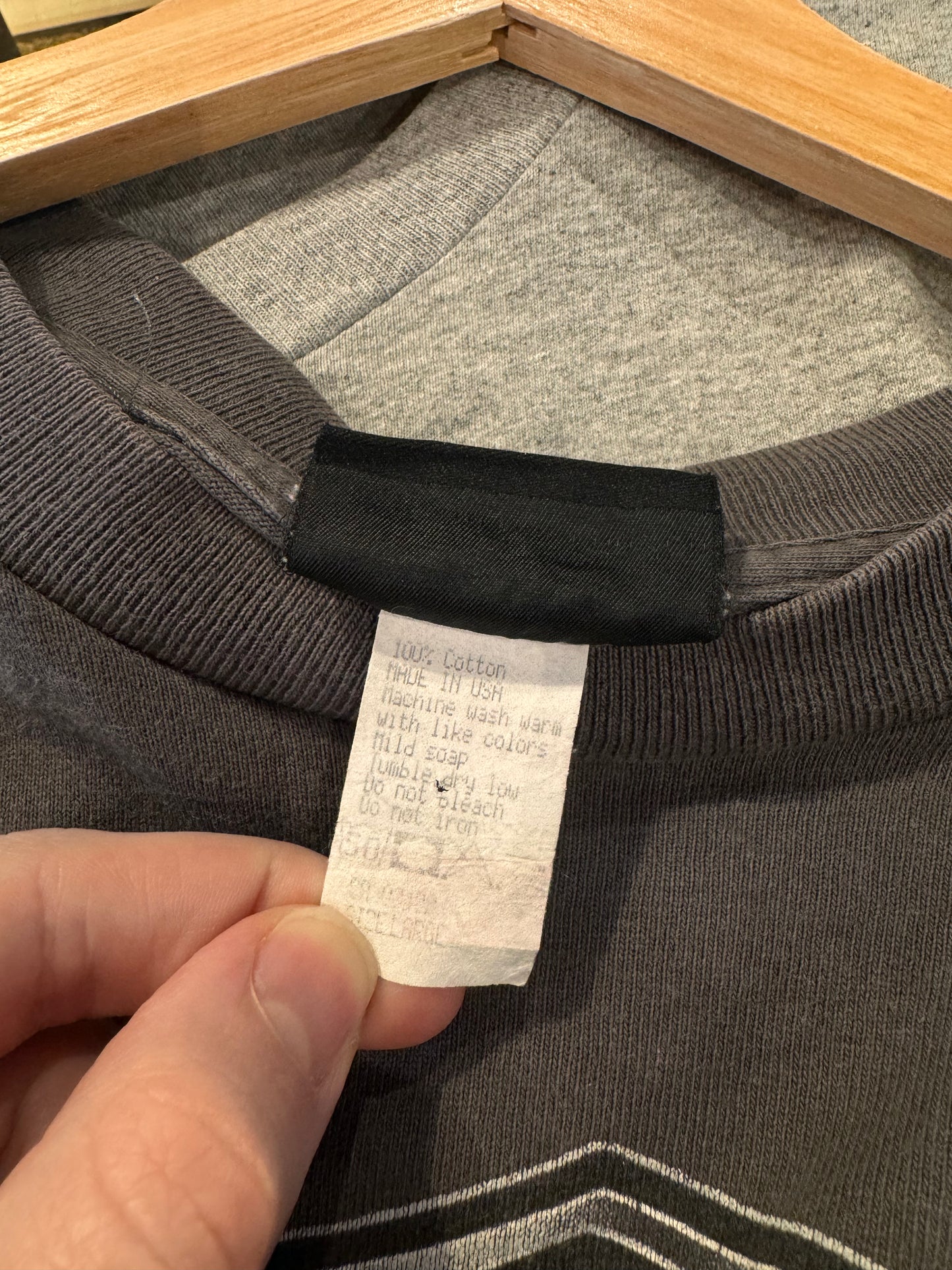 Harley Davidson Milwaukee Wisconsin Graphic Tee / Made in USA [L]