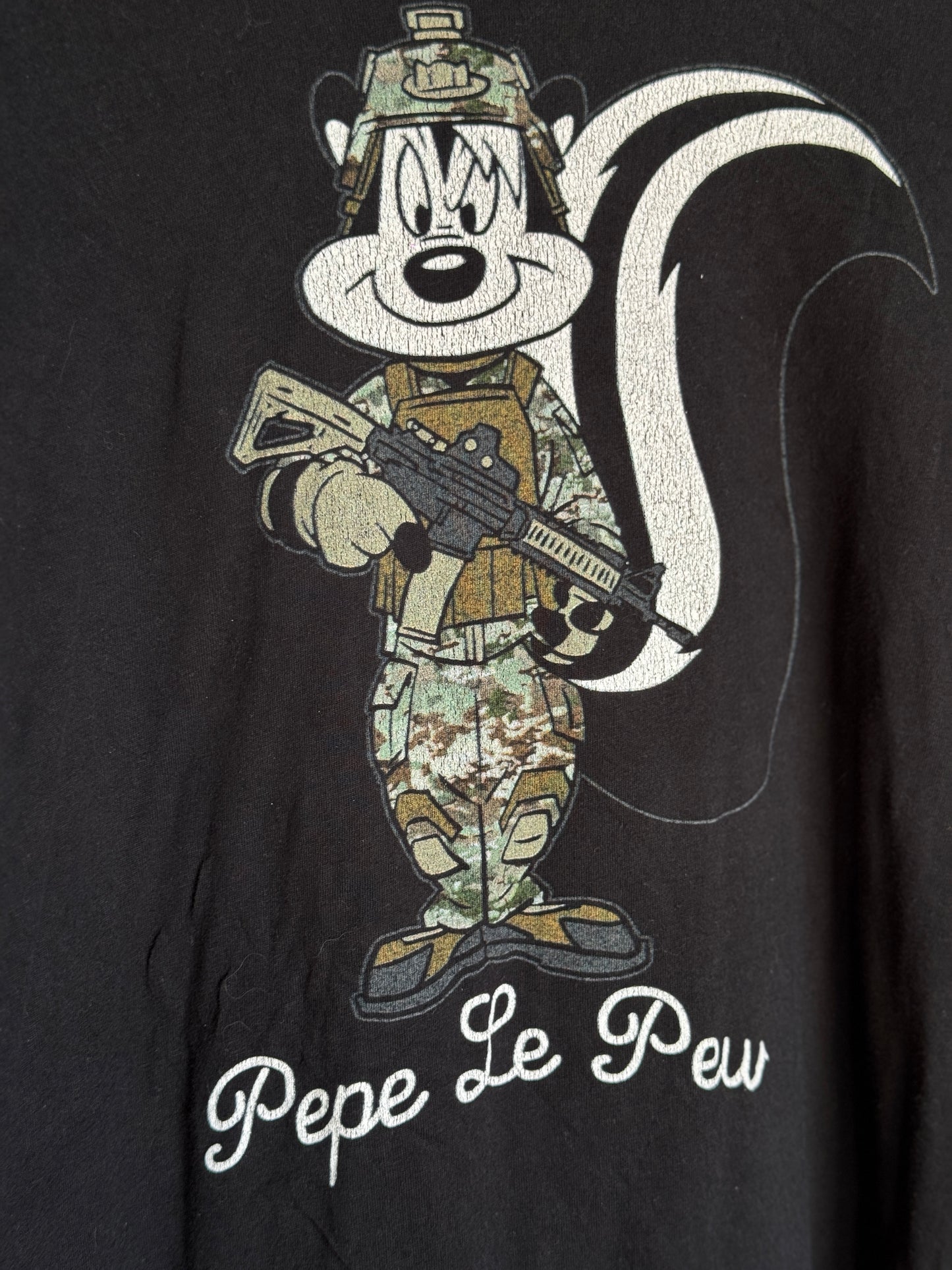 Vintage Pepe Le Pew Tee [2XL]
