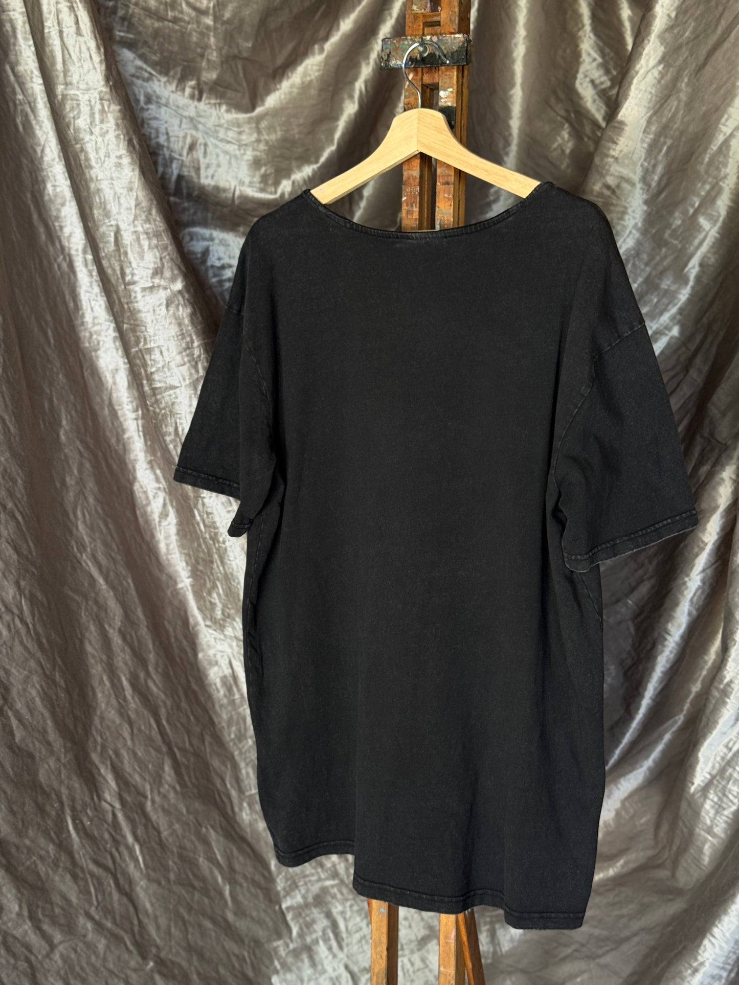 Black Anni The Duck Tee [M - oversized]